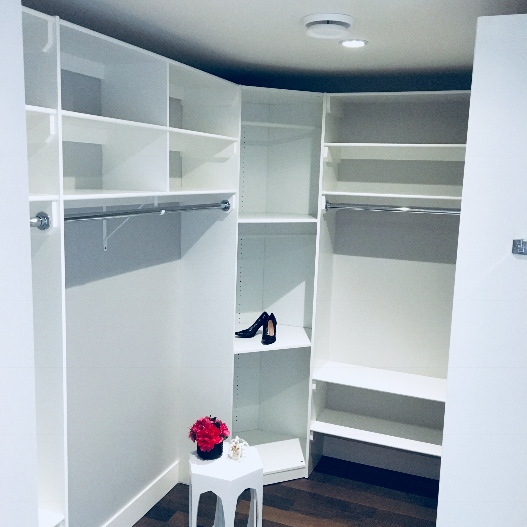 Walk-in Closet